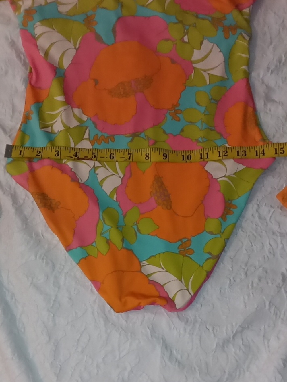 Trina Turk EUC SZ LRG Half Zip Long Sleeve Paddle Suit Flattering Fit Hot Mom🚨 - Picture 11 of 16